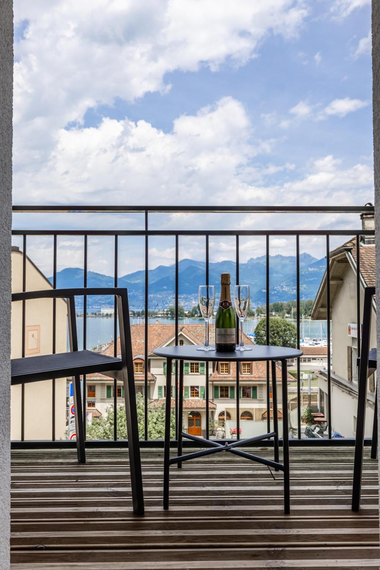 Aloha Chambres Port-Valais 外观 照片